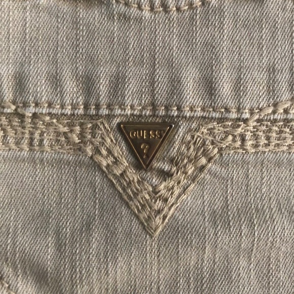 Guess shorts - Picture 3 of 5